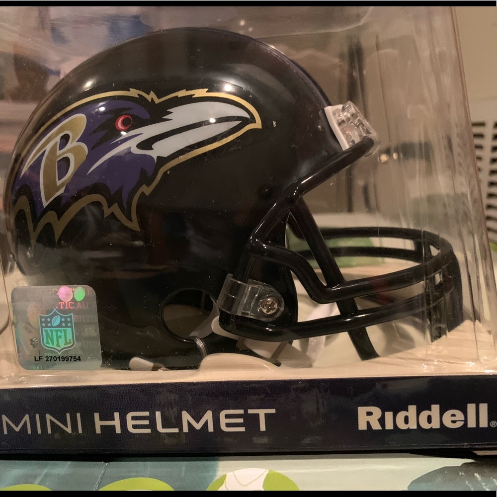 NFL Baltimore Ravens Mini Helmet